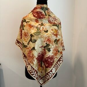 Authentic GUCCI Floral Silk Scarf in Cream and Brown